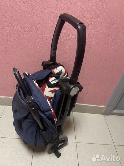 Коляска прогулочная
