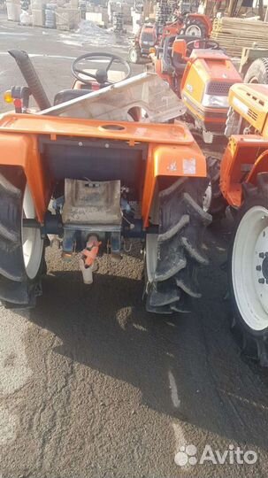 Мини-трактор Kubota B-16, 2014