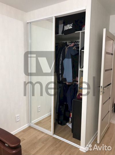 Шкаф распашной