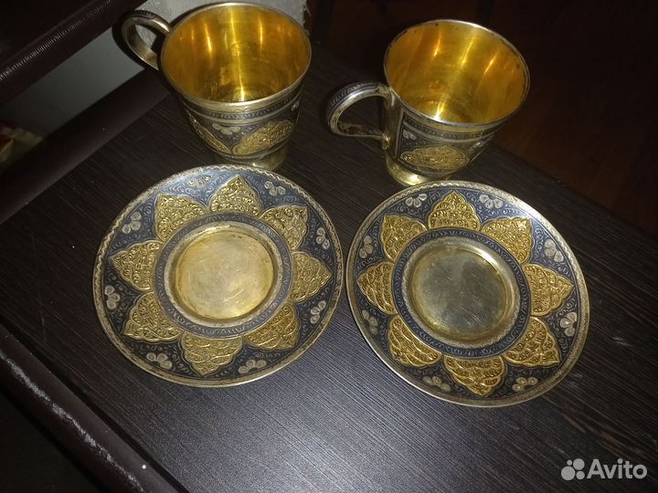 Чашка с блюдцем