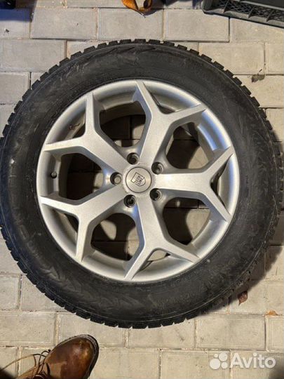 R17 Колеса в сборе зимние