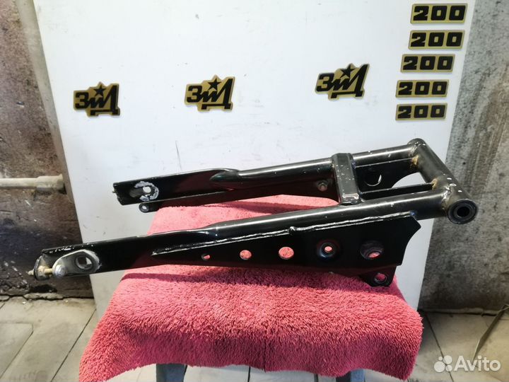 Маятник зид курьер