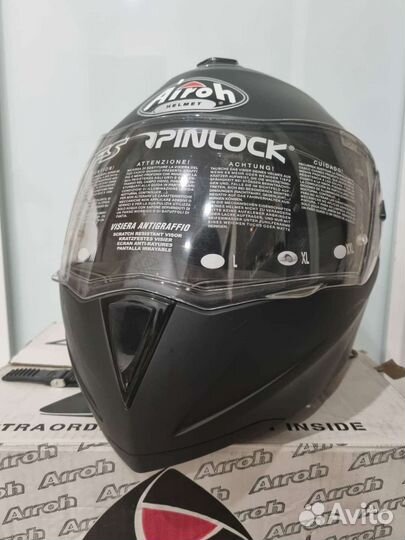 Шлем модуляр airoh c 10 :