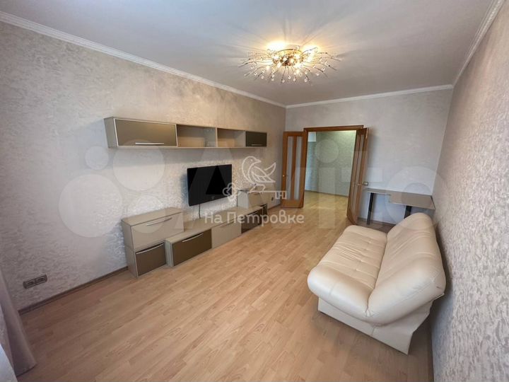 2-к. квартира, 63 м², 7/9 эт.