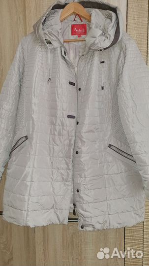 Куртка демисезонная женская 50 и 52 размера