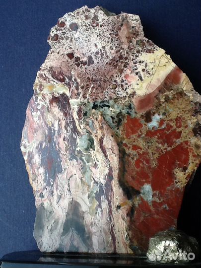 Композиция южно-уральская яшма натуральный камень