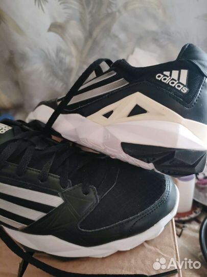 Кроссовки Adidas оригинал
