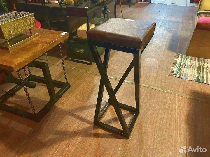 Барный стул
