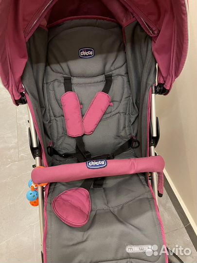 Прогулочная коляска chicco