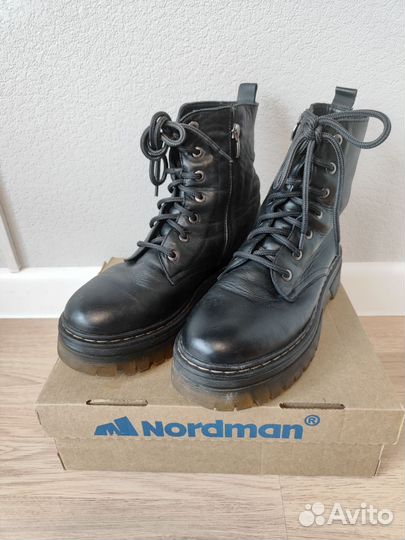 Демисезонные ботинки 40