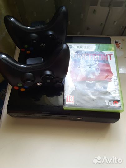 Xbox 360 e 500 gb