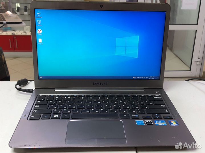 Ультрабук Samsung i3-2/4RAM/500HDD