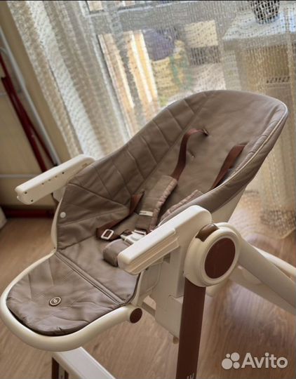 Стульчик для кормления happy baby