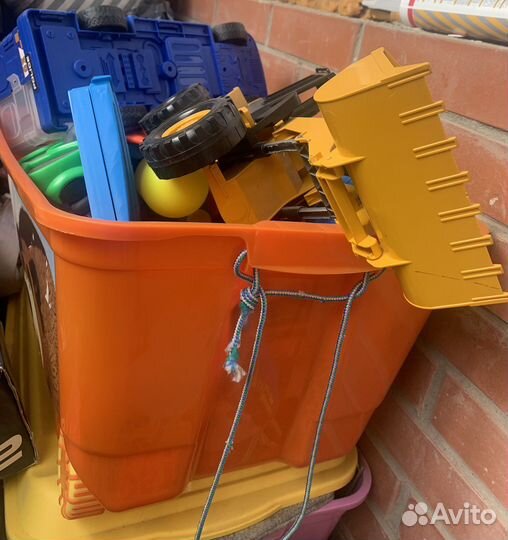 Коробка игрушек