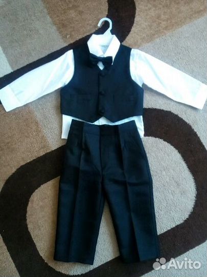 Костюмы для мальчиков двойняшек