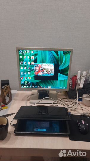 Продам монитор, работает исправно