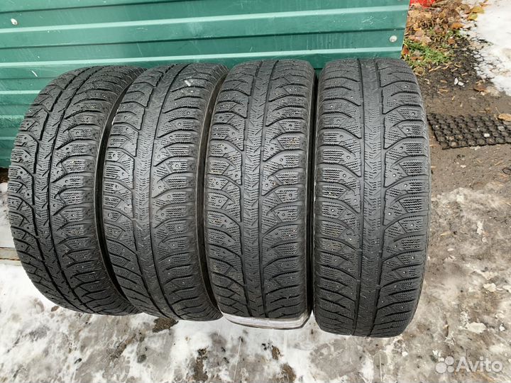 Bridgestone Ice Cruiser 7000 225/65 R17