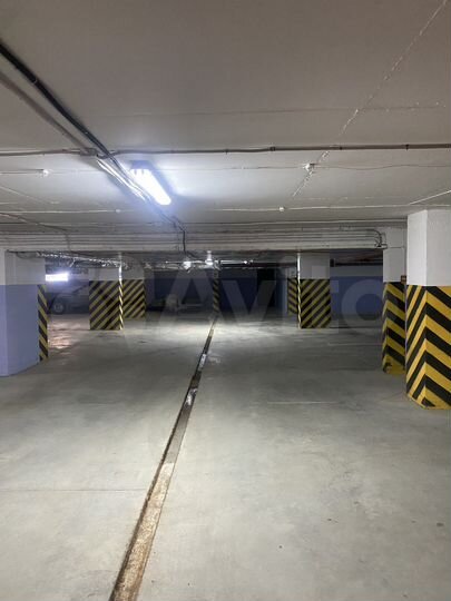 Арендный бизнес (паркинг), сервис, склад, 2063м2