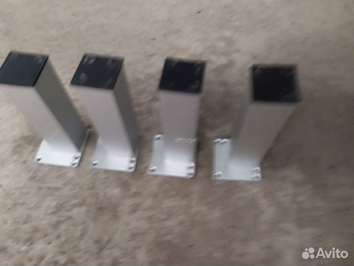Мебельные ножки металлические. цена за 4штуки