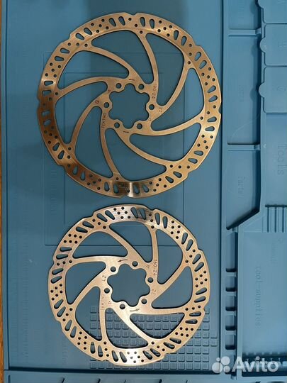 Гидравлические тормоза для велосипеда tektro