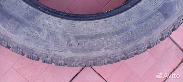 Nokian Tyres Hakkapeliitta 5 225/65 R17