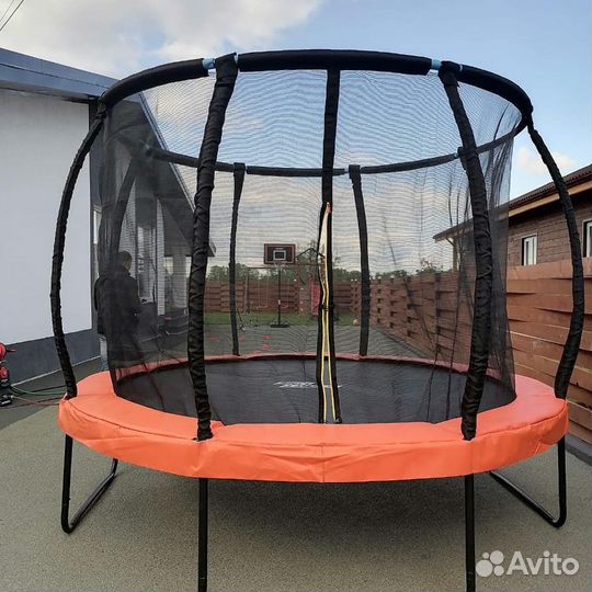 Батут Глобал 8 футов с внутренней сеткой и лестн
