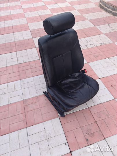 Сидение бмв