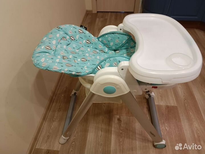 Стульчик для кормления lorelli