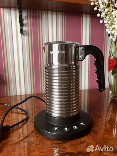 Вспениватель для молока Nespresso Aeroccino 4