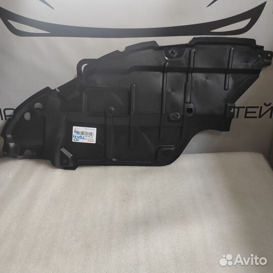 Пыльник бампера левый toyota camry 40