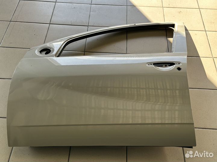 Дверь передняя левая Рено Дастер Duster