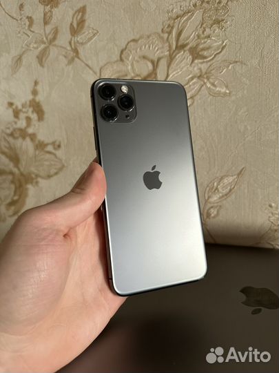 iPhone 11 Pro Max, 64 ГБ