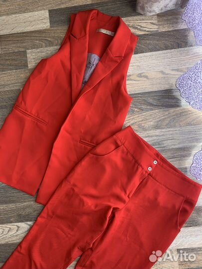 Одежда размера 42-44