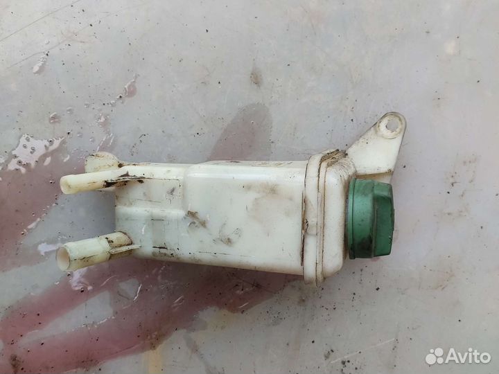 Бачок жидкости Гур Фольксваген Пассат б5