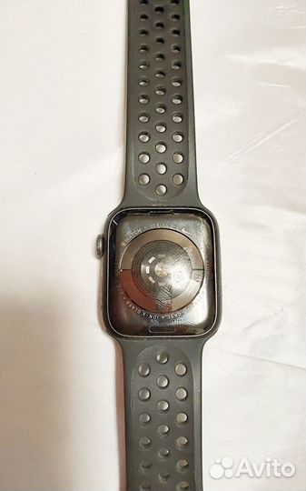 Часы iwatch apple 5 44 mm Nike