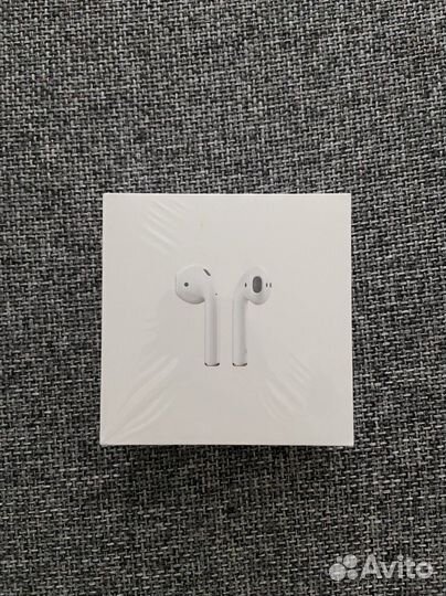 Коробка от AirPods
