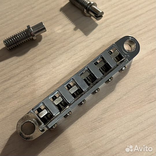 Гитарный бридж Tune-O-Matic