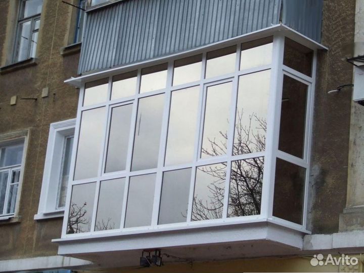 Остекление и отделка балконов