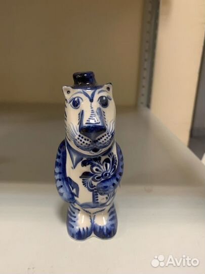 Фигурки из гжели