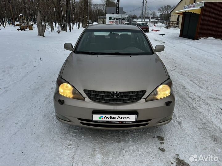 Toyota Camry 2.4 МТ, 2003, 610 000 км