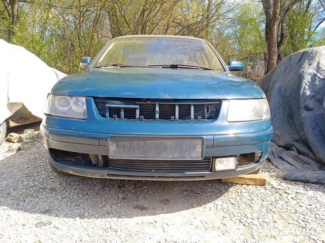 Бампер передний Volkswagen Passat B5
