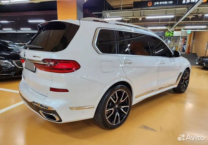 BMW X7 3.0 AT, 2021, 15 000 км