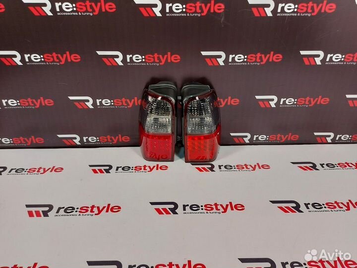 Стопы Toyota Hilux Surf 185 Красно-черные