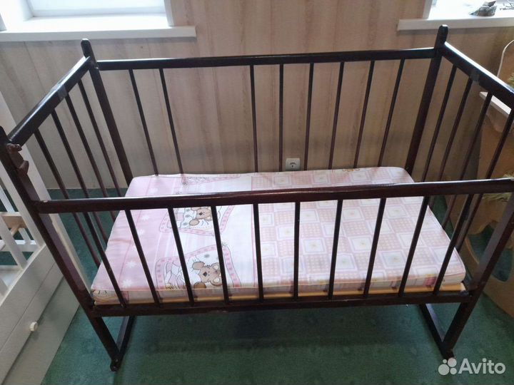 Детская кровать качалка с матрасом