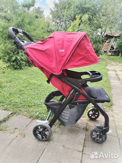 Прогулочная коляска Joie Muze