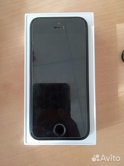 iPhone 5S, 16 ГБ
