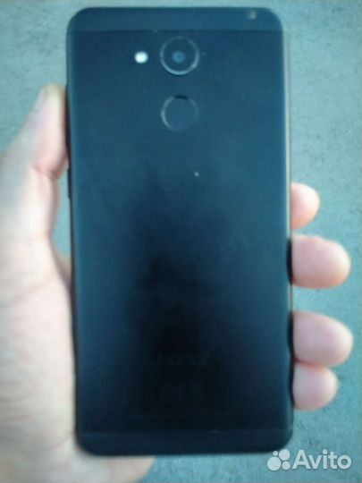 Телефон Honor 6c pro