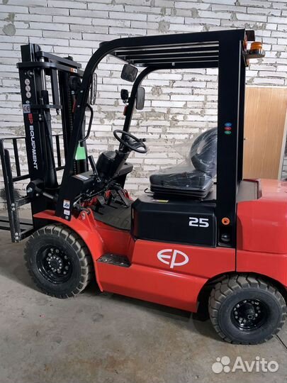 Вилочный погрузчик EP Equipment CPCD25T3, 2023