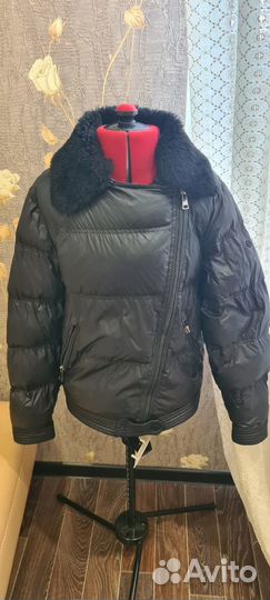 Зимняя куртка б/у Massimo Dutti, еврозима 44 р