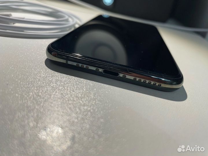 iPhone 11 Pro, 64 ГБ